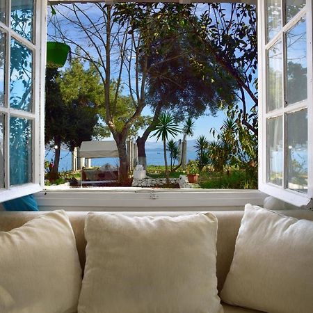 Villa Spiaggia Bianca Dafnila Exteriér fotografie